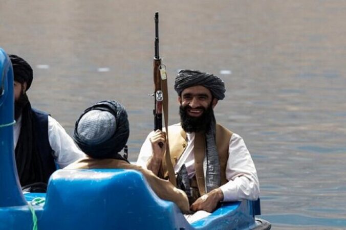 جمهوری اسلامی به دولت رئیسی: طالبان عددی نیستند که از ما باج بگیرند /چرا آنها را به جلسات دعوت می کنید؟
