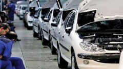عرضه خودرو در بورس قیمت ها را بالا برد