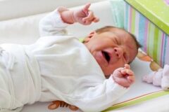 قتل نوزاد به خاطر گریه های مداوم