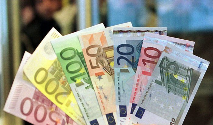 شرایط خرید یورو سهمیه ای چیست؟